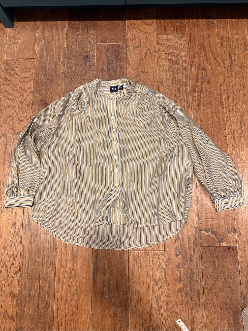 GAP Women’s Tan/Gold with Black Striped l Button Shirt, Sz XSmall